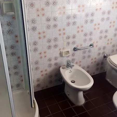 Ariston - Walterigato Solo Per Famiglie Apartment